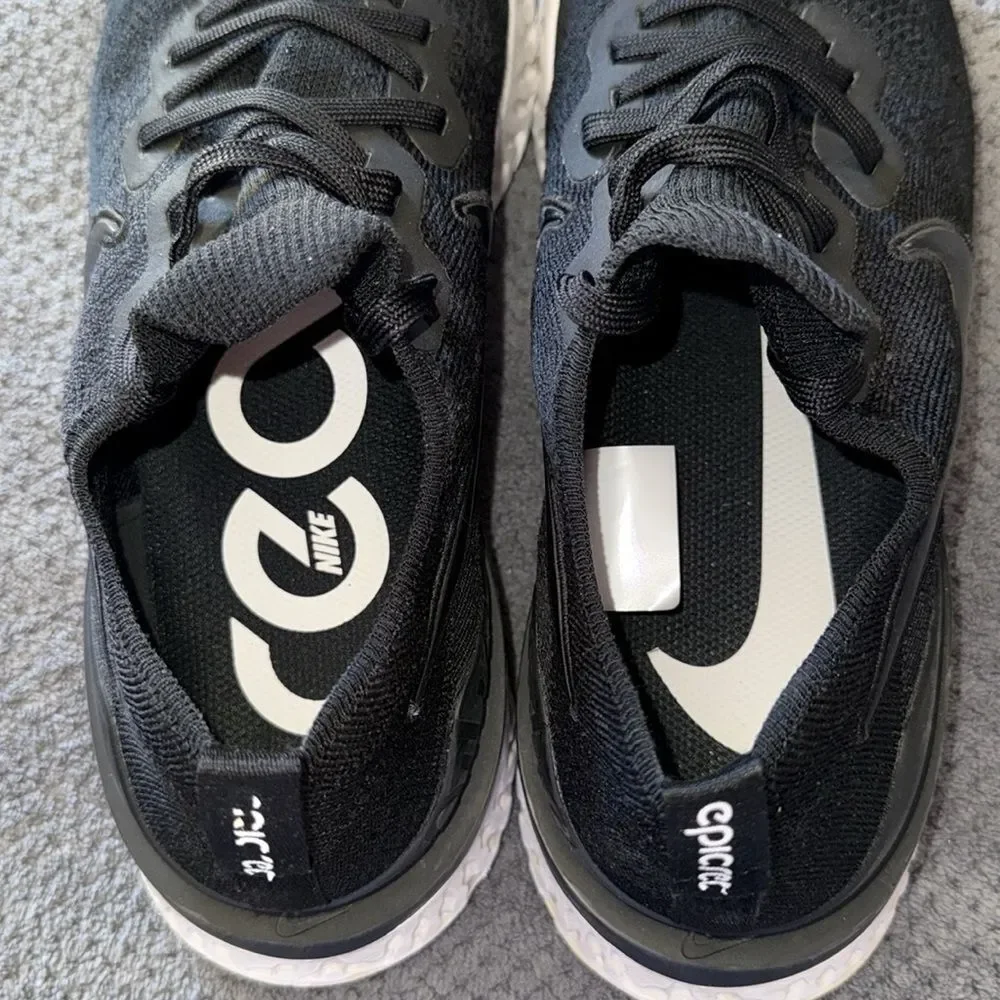 Nike‎ Epic React Flyknit 2 Black White Running Shoes Men's Size 11 BQ8928-002
